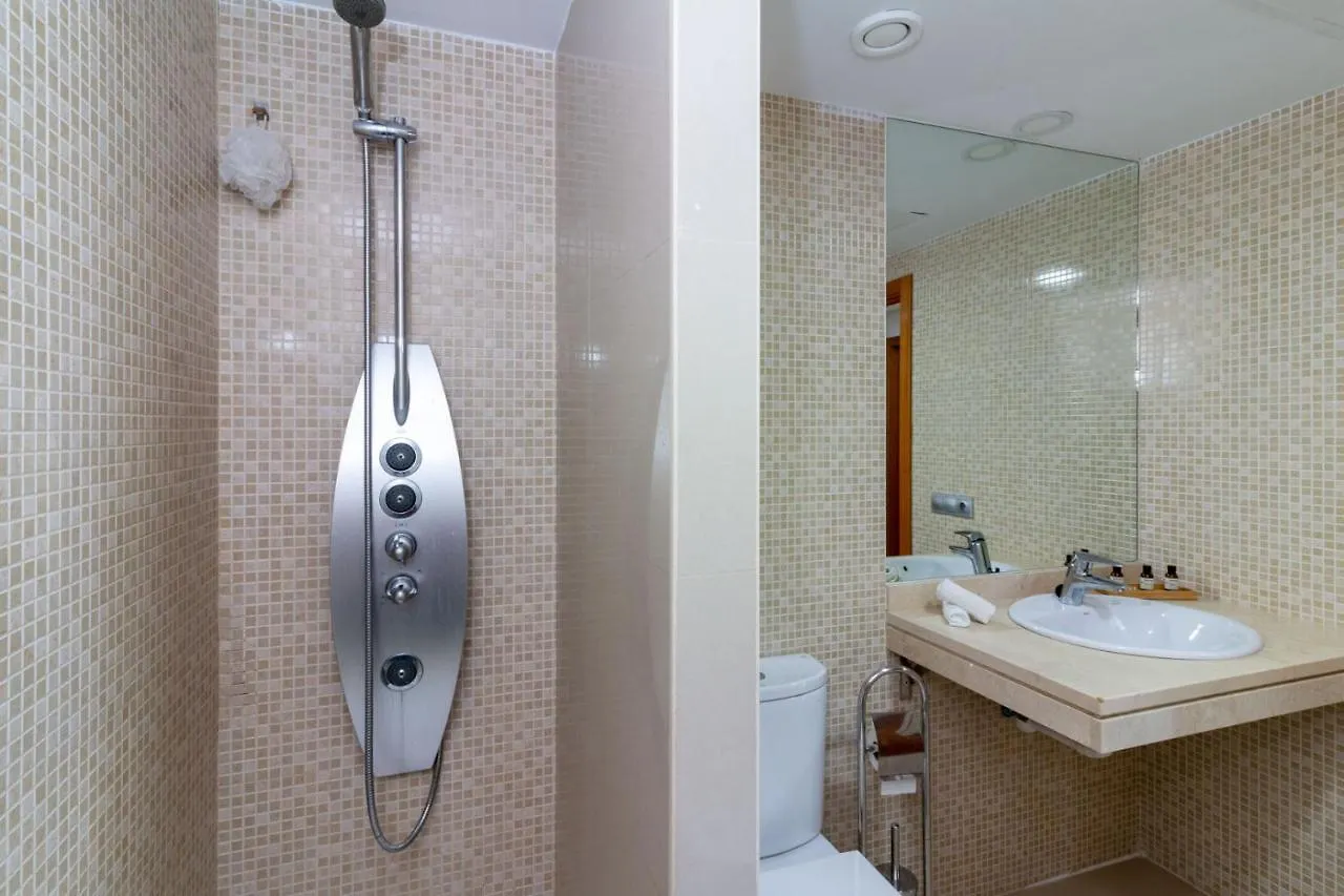 Homeforguest New Modern Penthouse Apartment With Panoramic Views Of Santa Cruz Spain