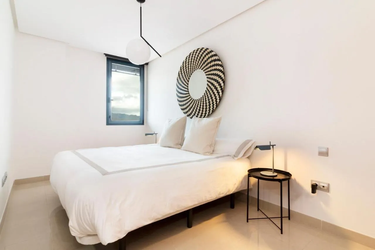Homeforguest New Modern Penthouse Apartment With Panoramic Views Of Santa Cruz Santa Cruz de Tenerife