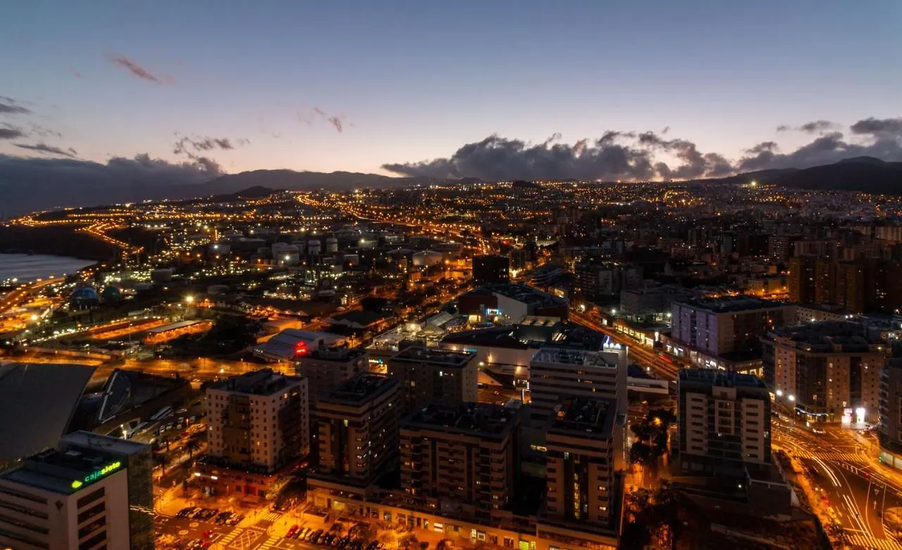 Homeforguest New Modern Penthouse Apartment With Panoramic Views Of Santa Cruz Santa Cruz de Tenerife