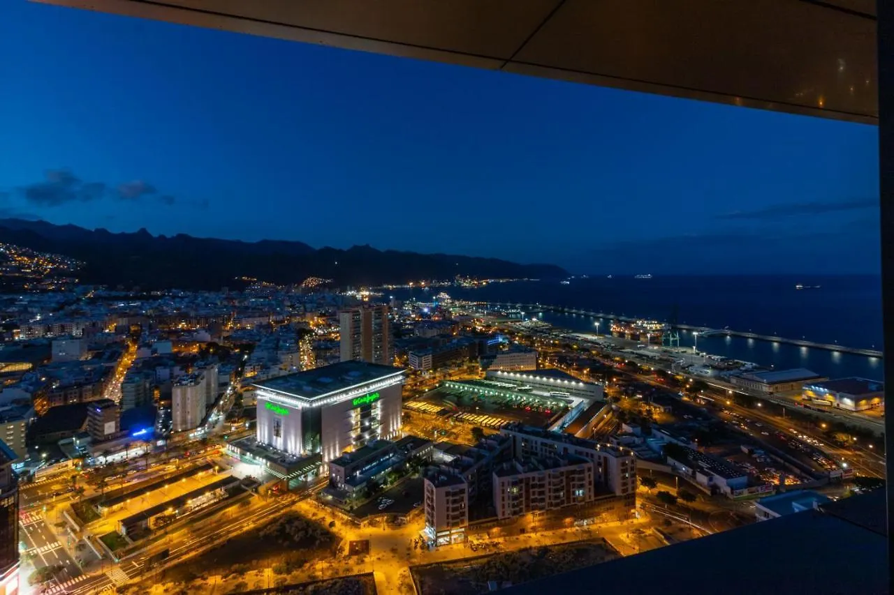 Homeforguest New Modern Penthouse Apartment With Panoramic Views Of Santa Cruz